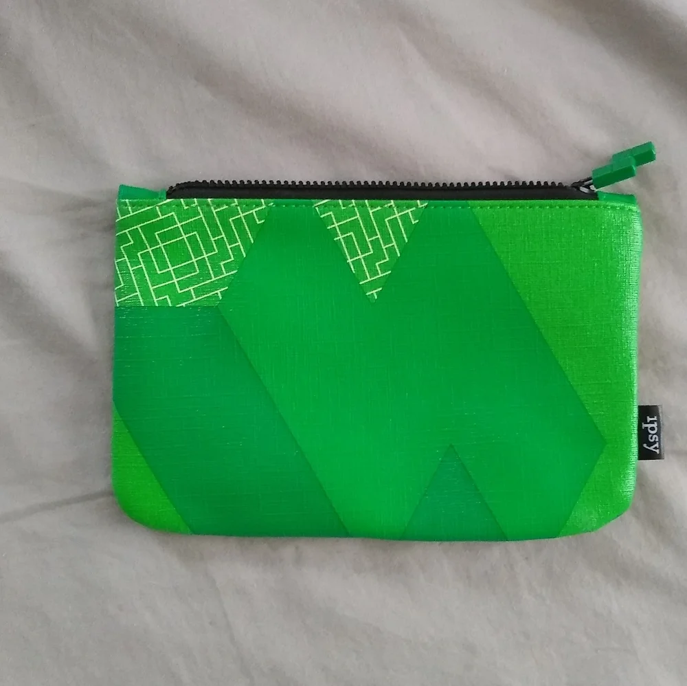 💙 Ipsy‎ Green Tetris Makeup Bag (3 for $20)